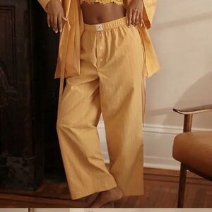 Anthropologie The Wren Boxer Pant. Small spot on side of pant